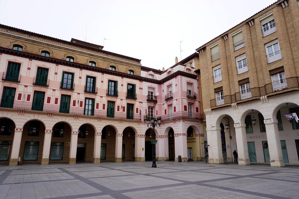 Apartamentos Turisticos Rio Gallego Huesca Exteriér fotografie